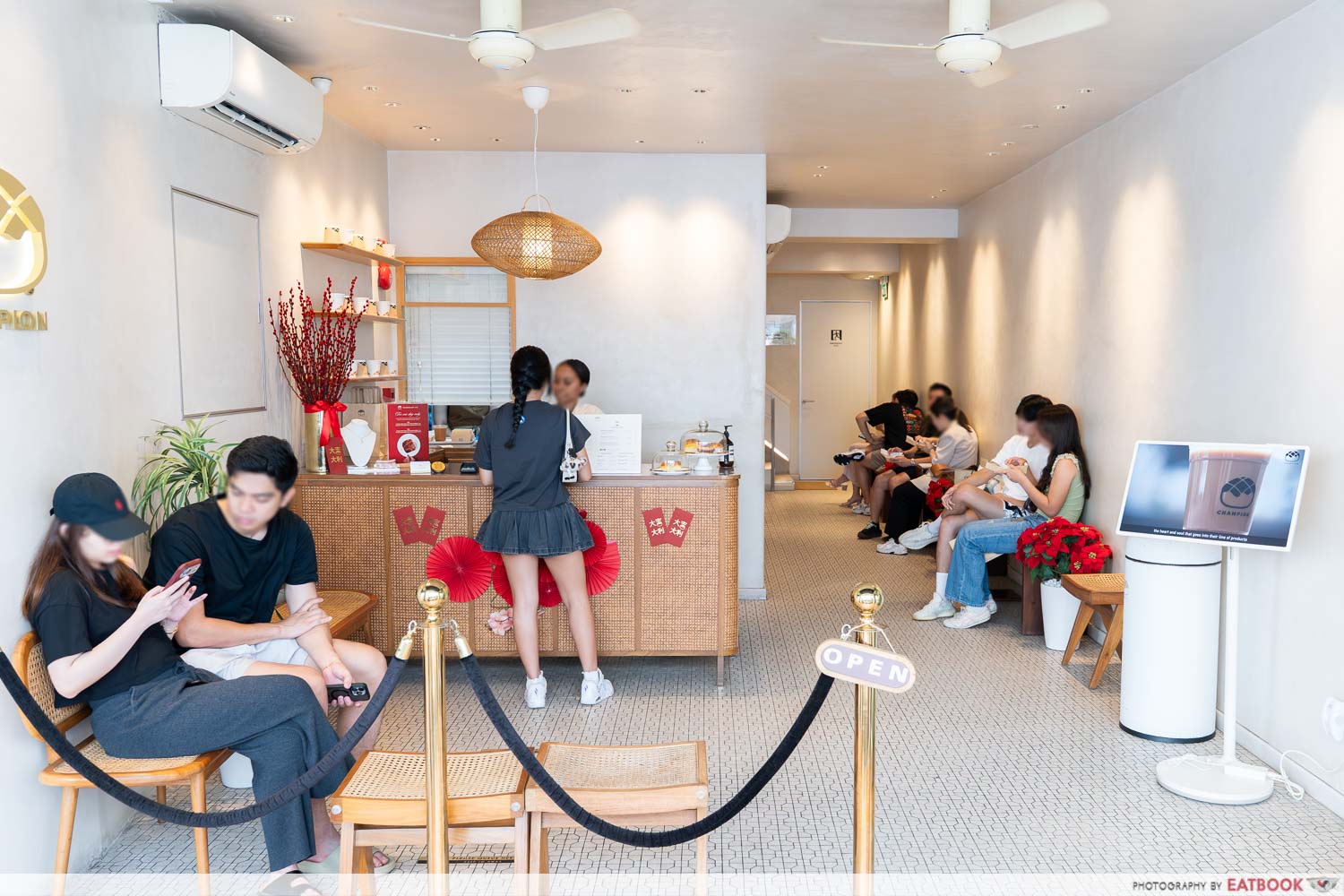 champion-bolo-bun-interior