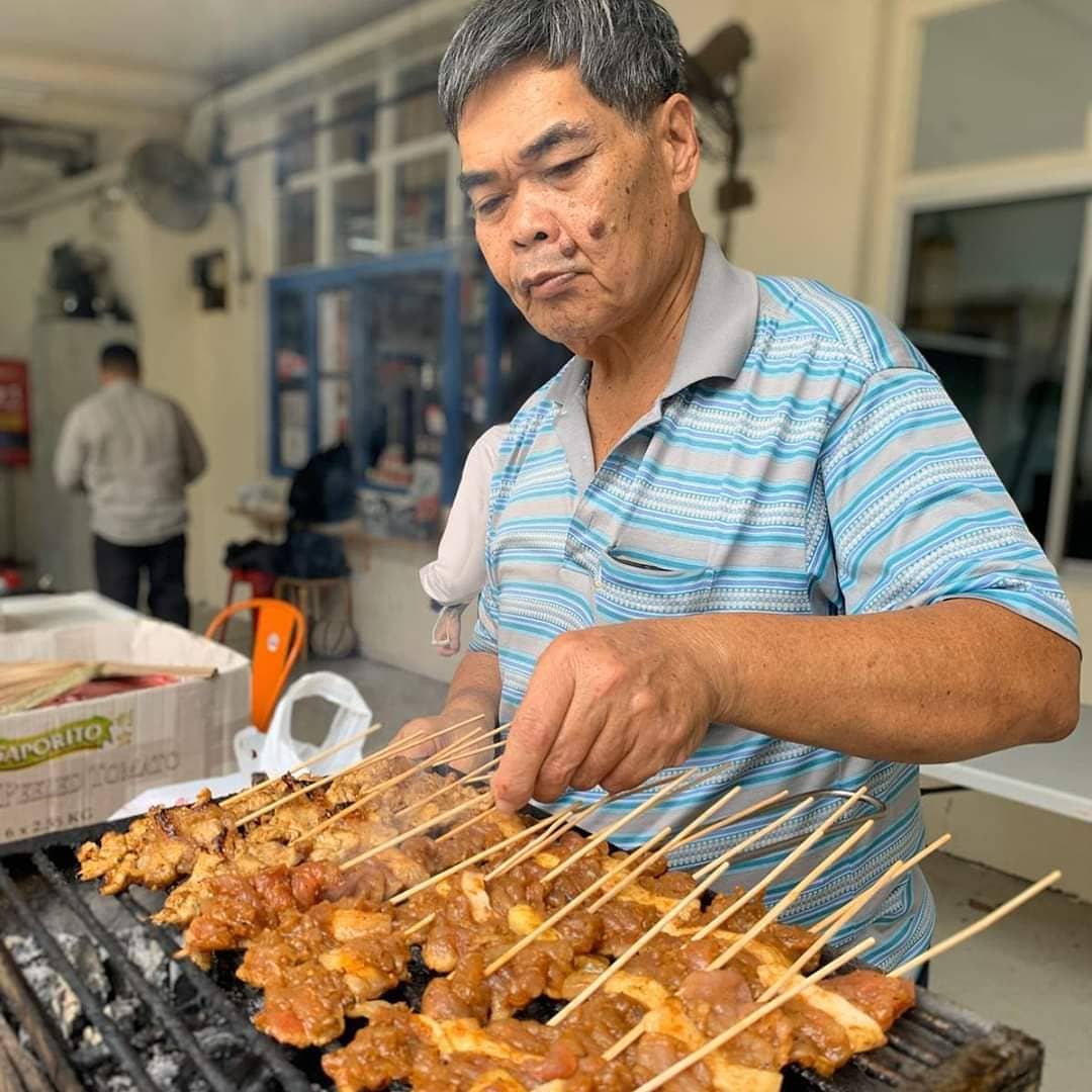 tiong bahru satay man