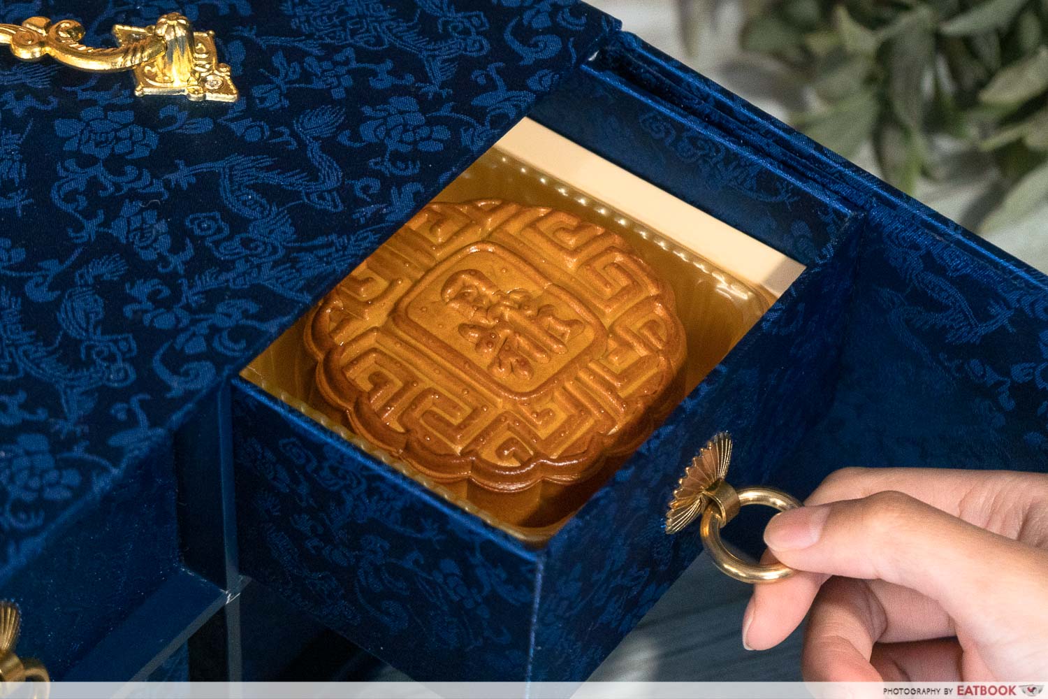 Luxury Brand Mooncakes Mid-Autumn Festival 2021