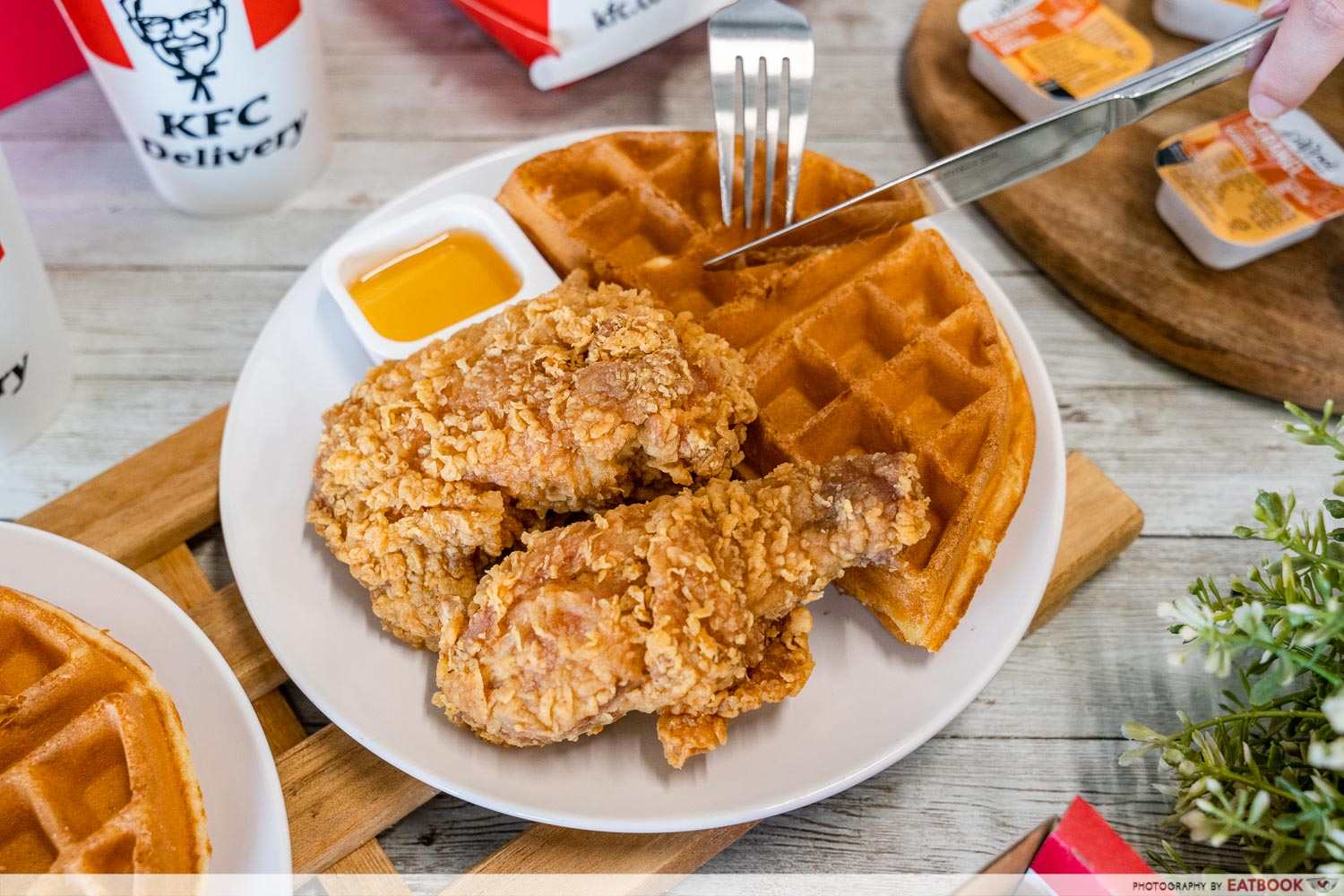 kfc chicken n waffles 