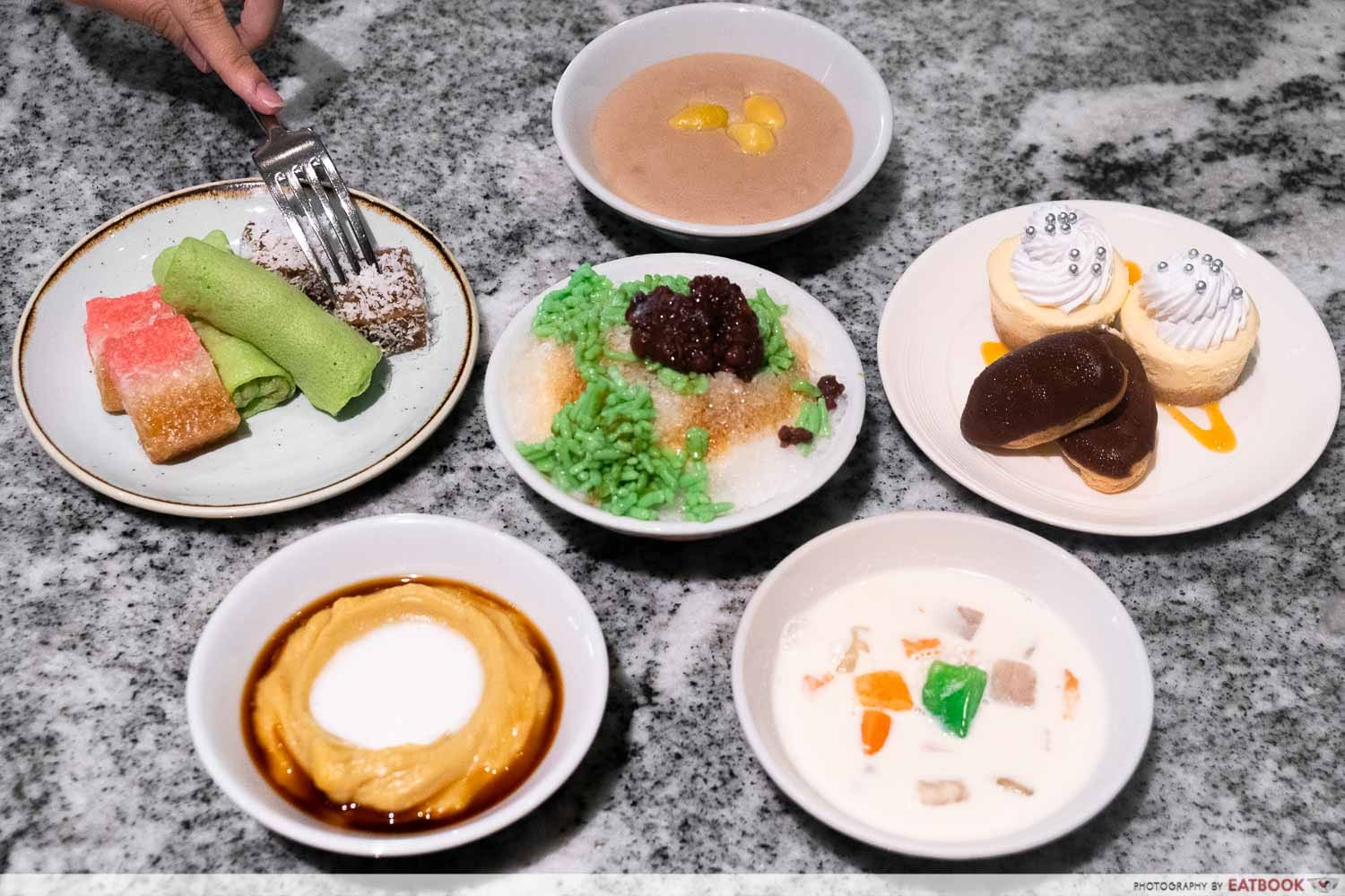 dessert platter 