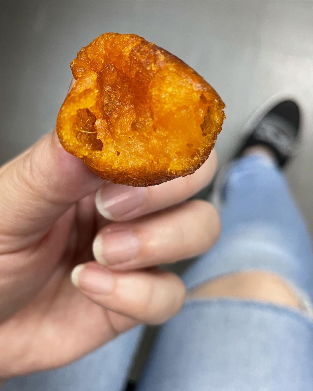 xiang xiang sweet potato balls interior