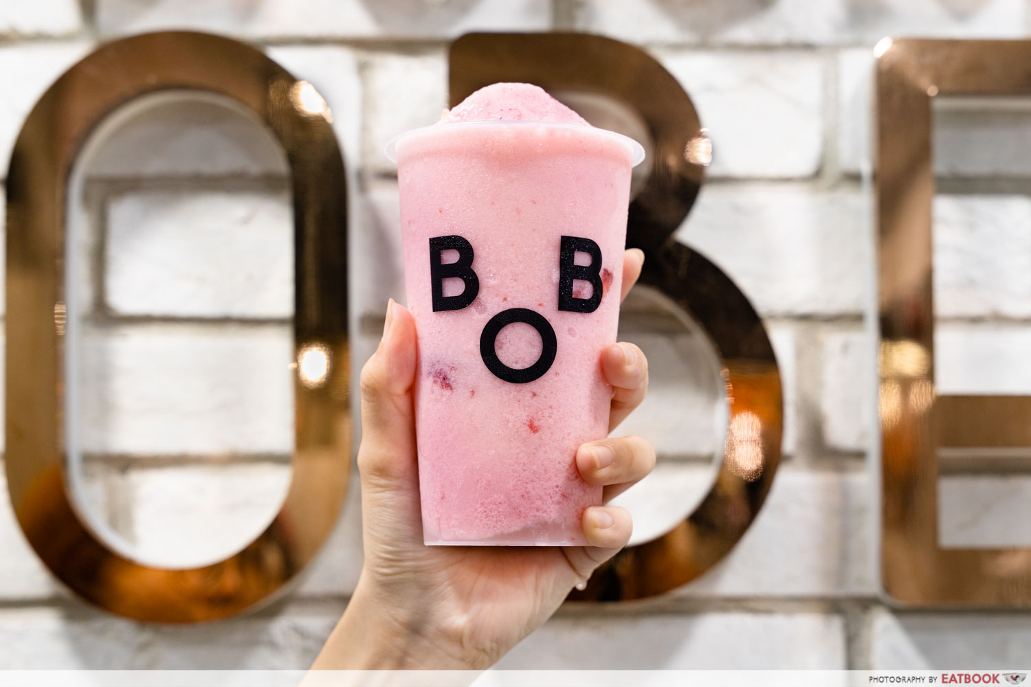 Bober Tea - Coconut Strawberry Shake