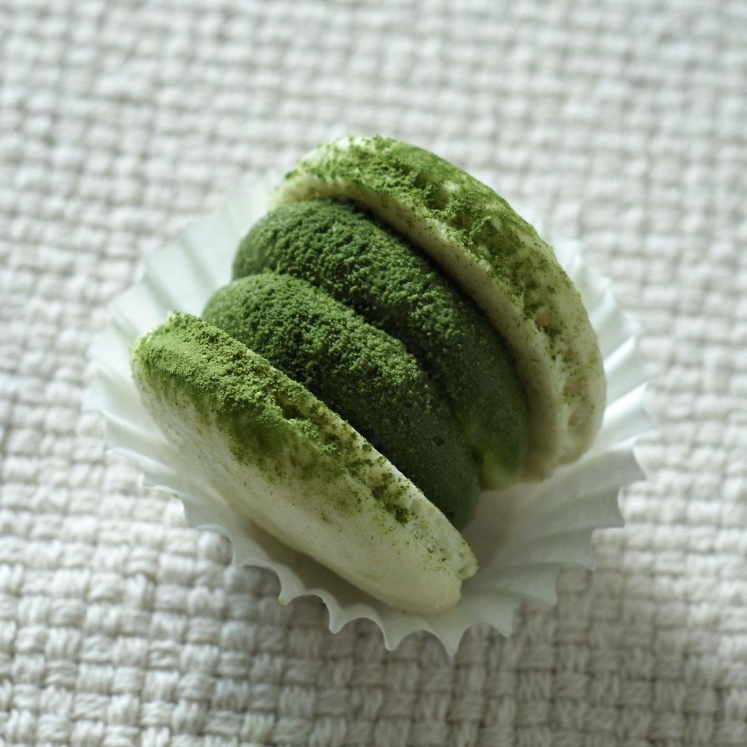 bakesbymabs matcha macaron