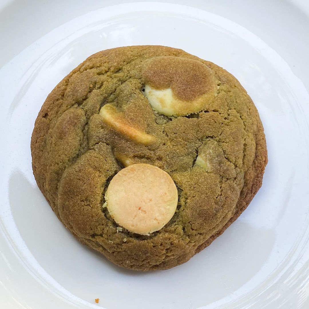 ben's cookies - matcha white chocolate