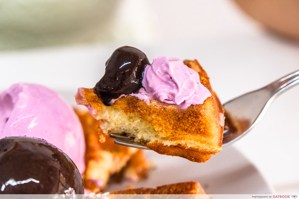 butterspace bakery - chocolate grape yakult ice cream waffle