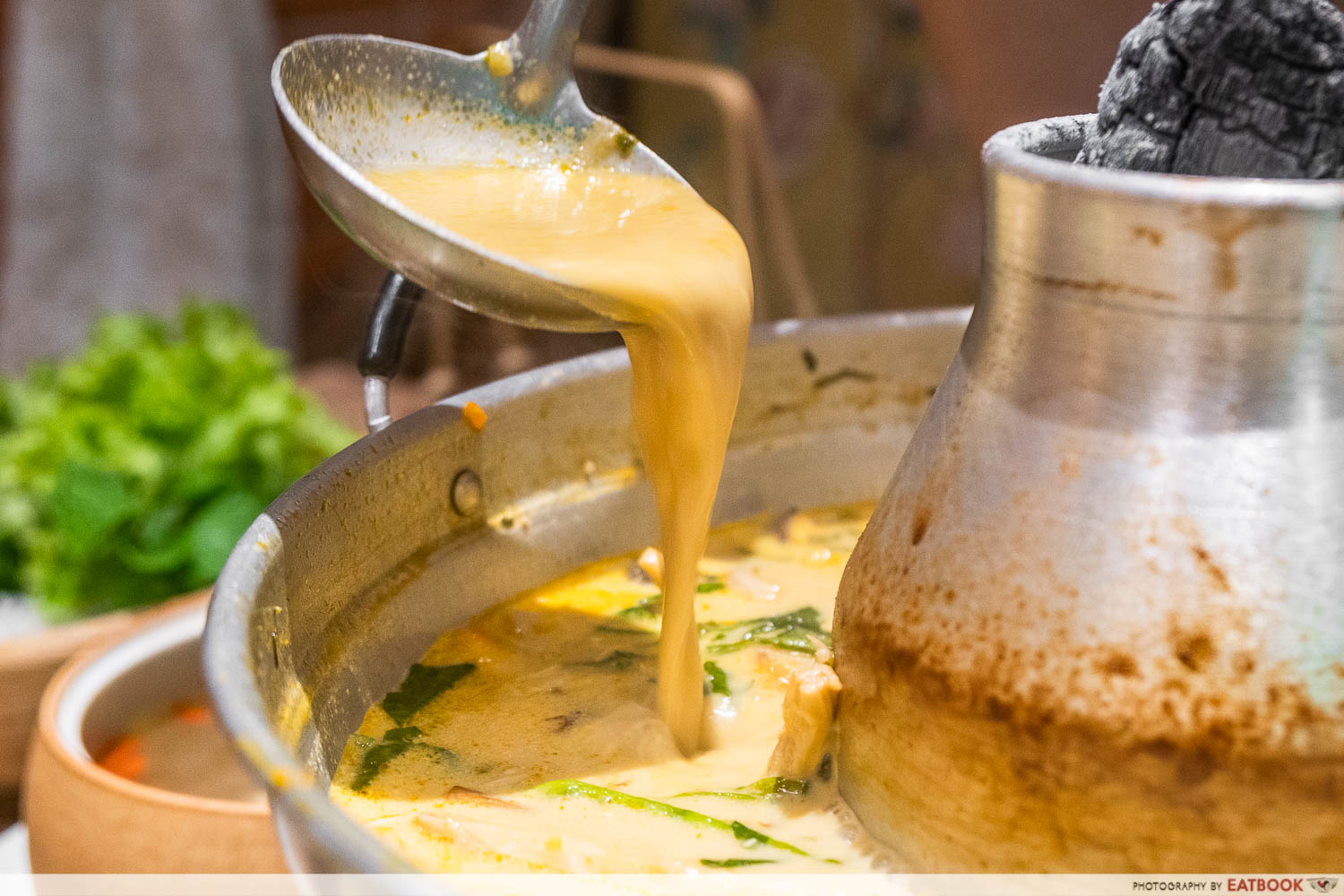 hotpot soup pour