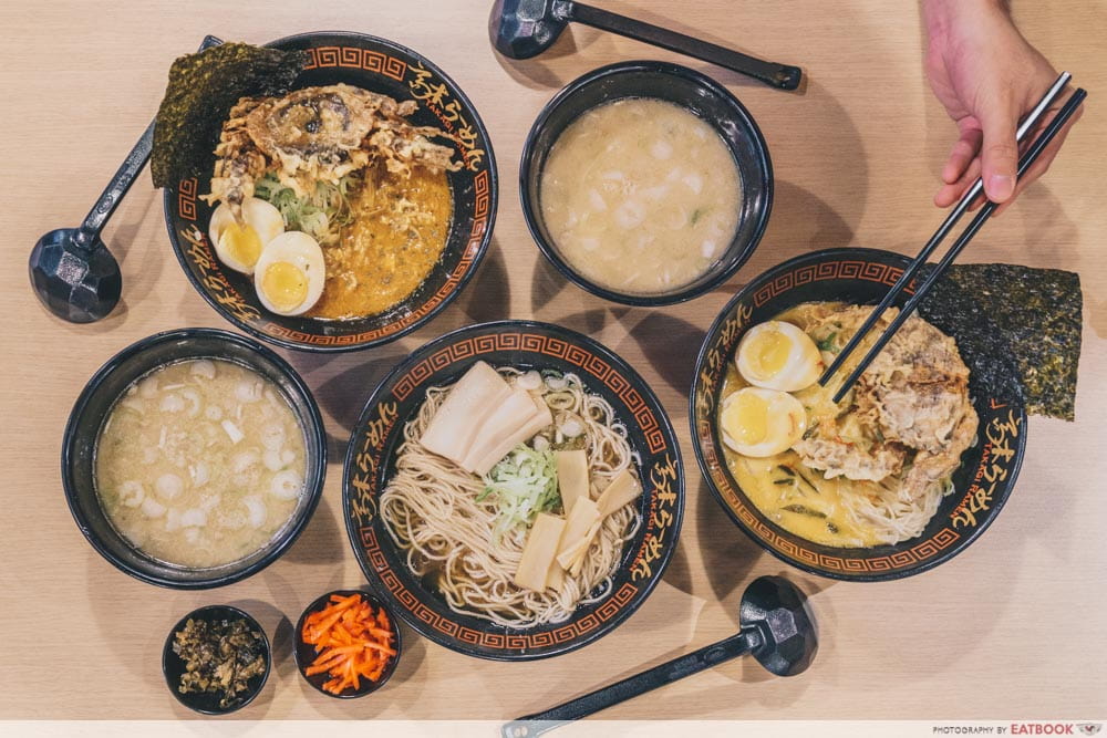 takagi ramen - flat lay