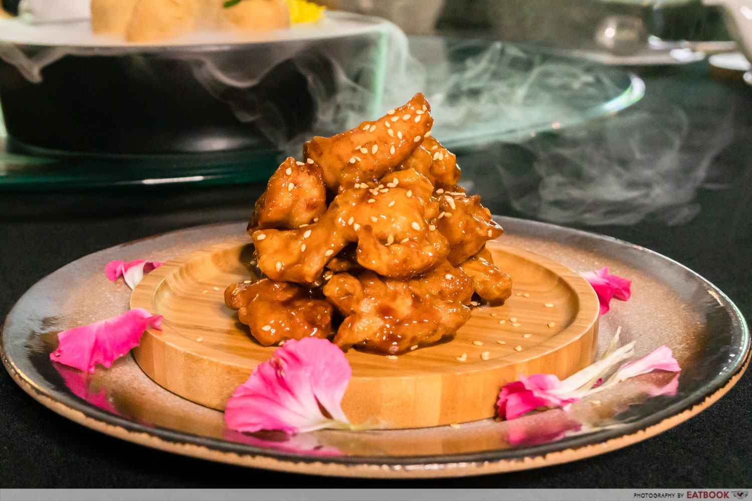 yanxi dimsum & hotpot - general tso's chicken