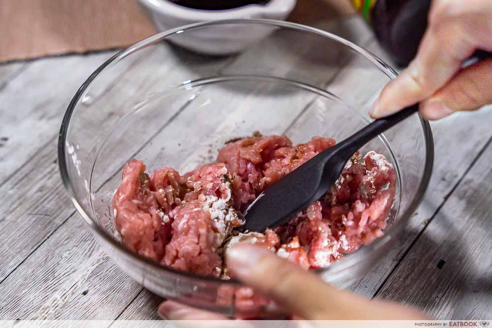 zi char recipes - minced meat marination