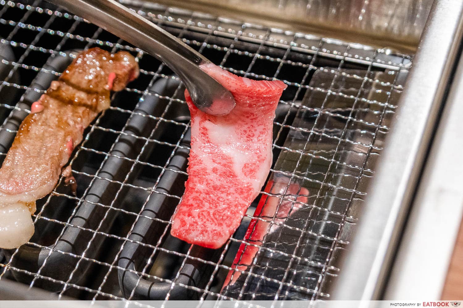 Yakiniku-GO Plus - grilling shot