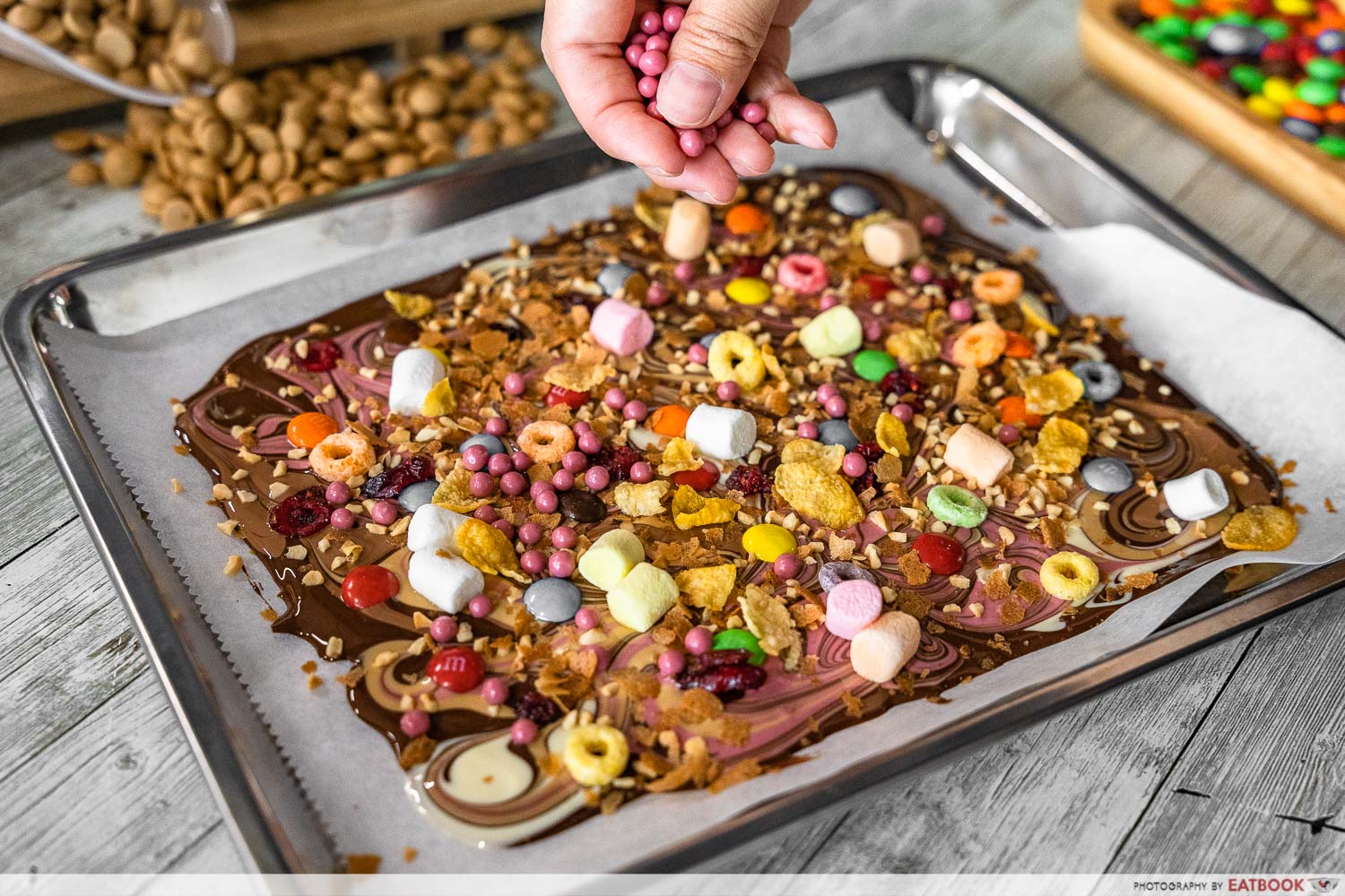 callebaut easy chocolate desserts - chocolate bark adding toppings