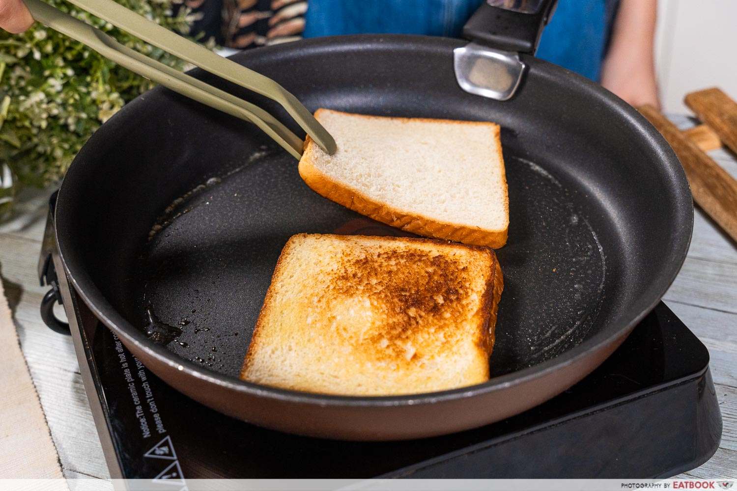 foodpanda egg drop sandwich buttered toasts
