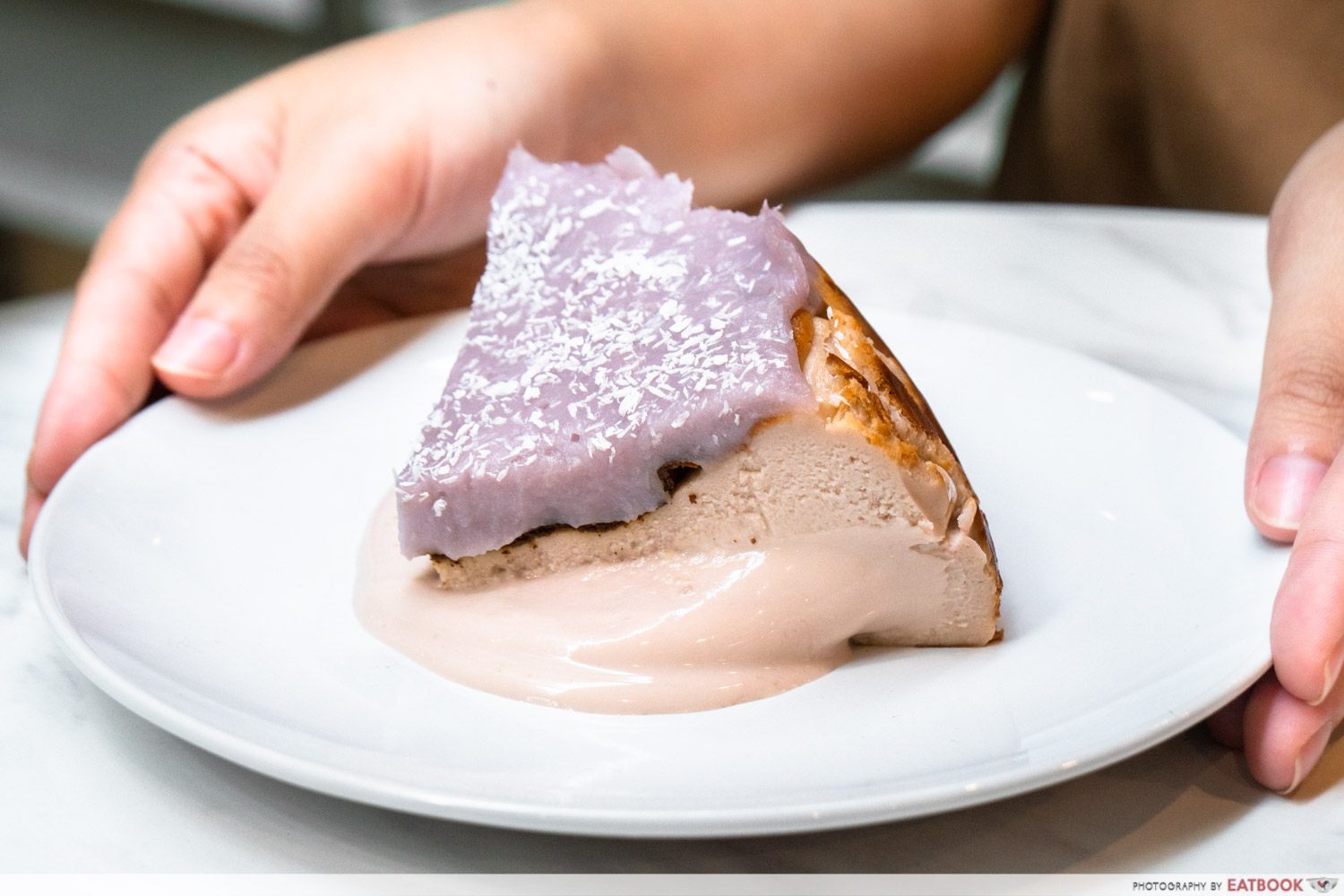 baker x taro basque cheesecake