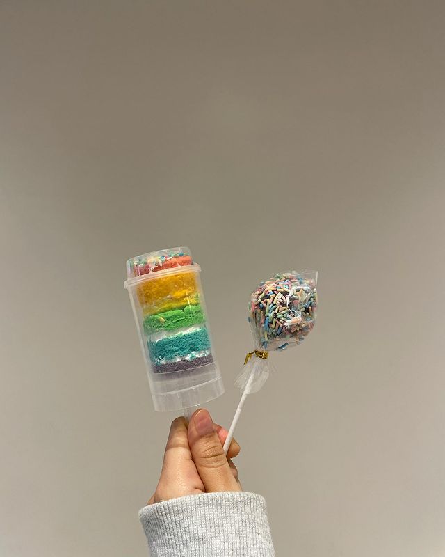 breadwerks cake pop