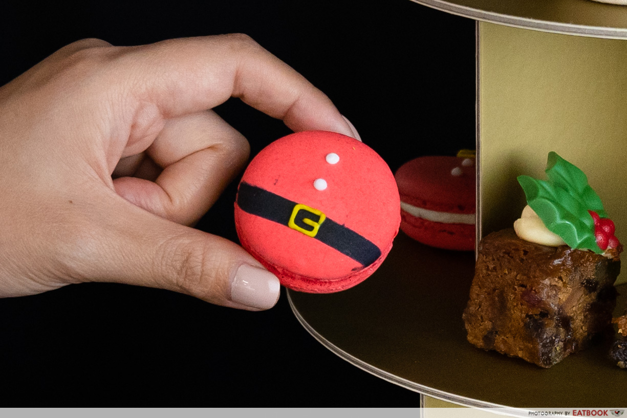 Pan Pacific Singapore Has Festive Afternoon Tea With Xmas Macarons, Log ...