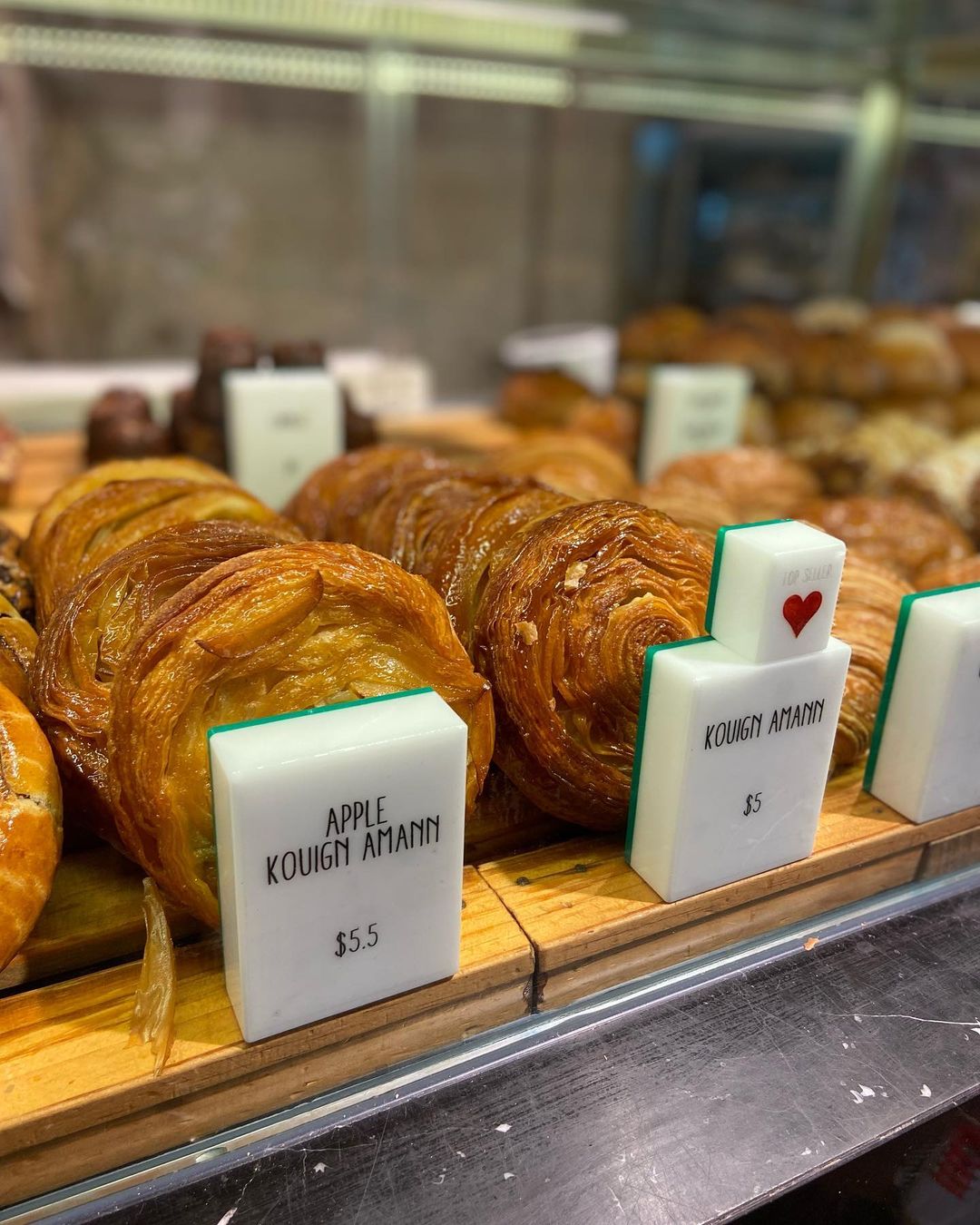 tiong bahru bakery - koign amann