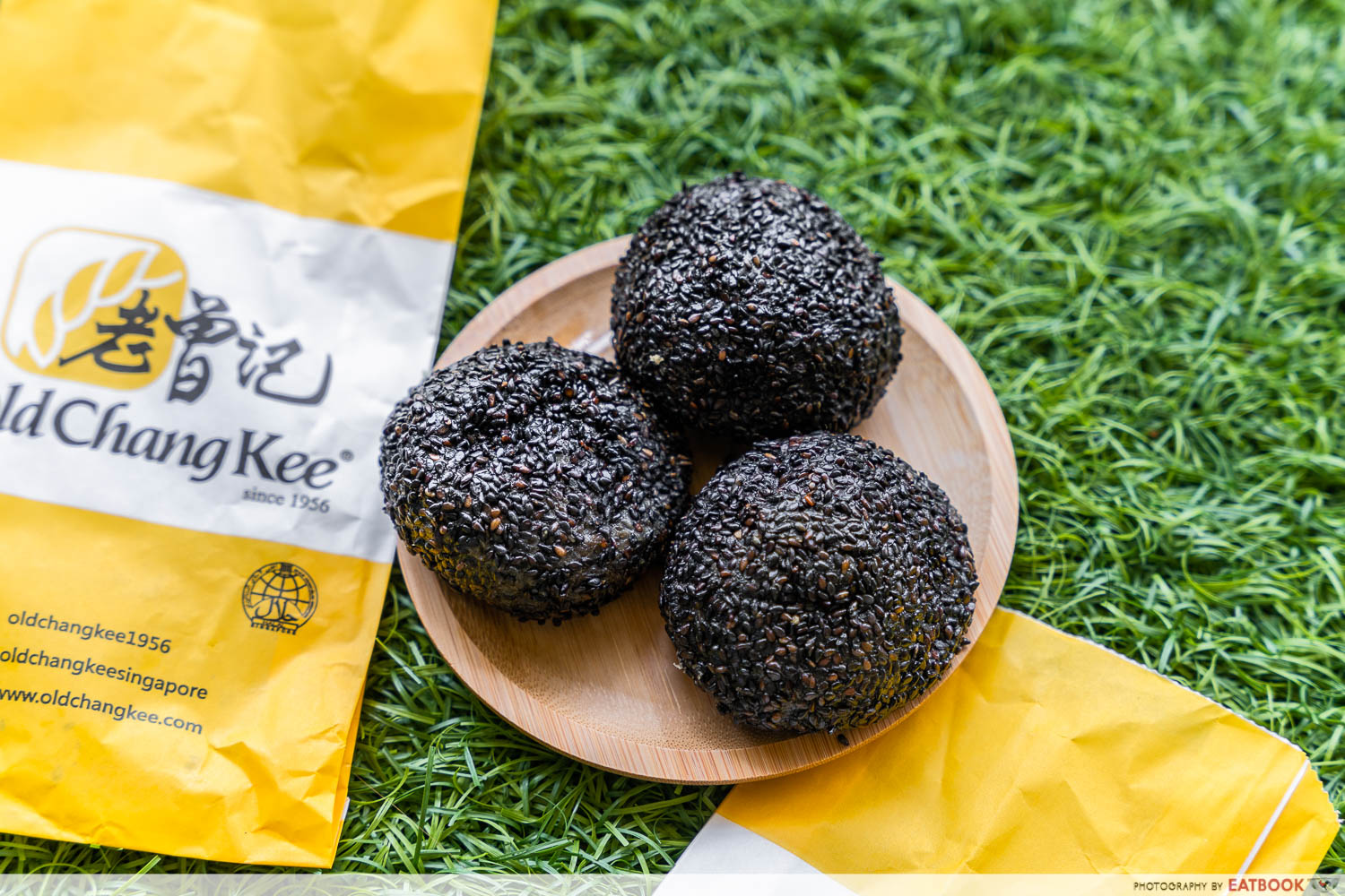 old chang kee black sesame balls