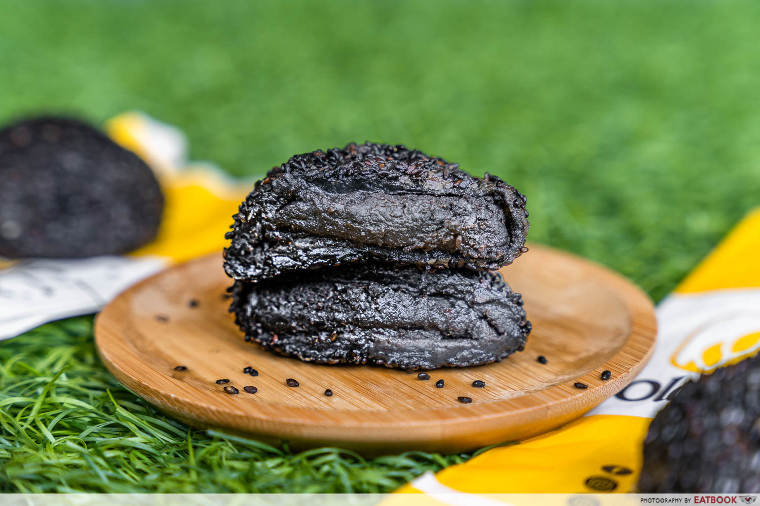 old chang kee black sesame balls