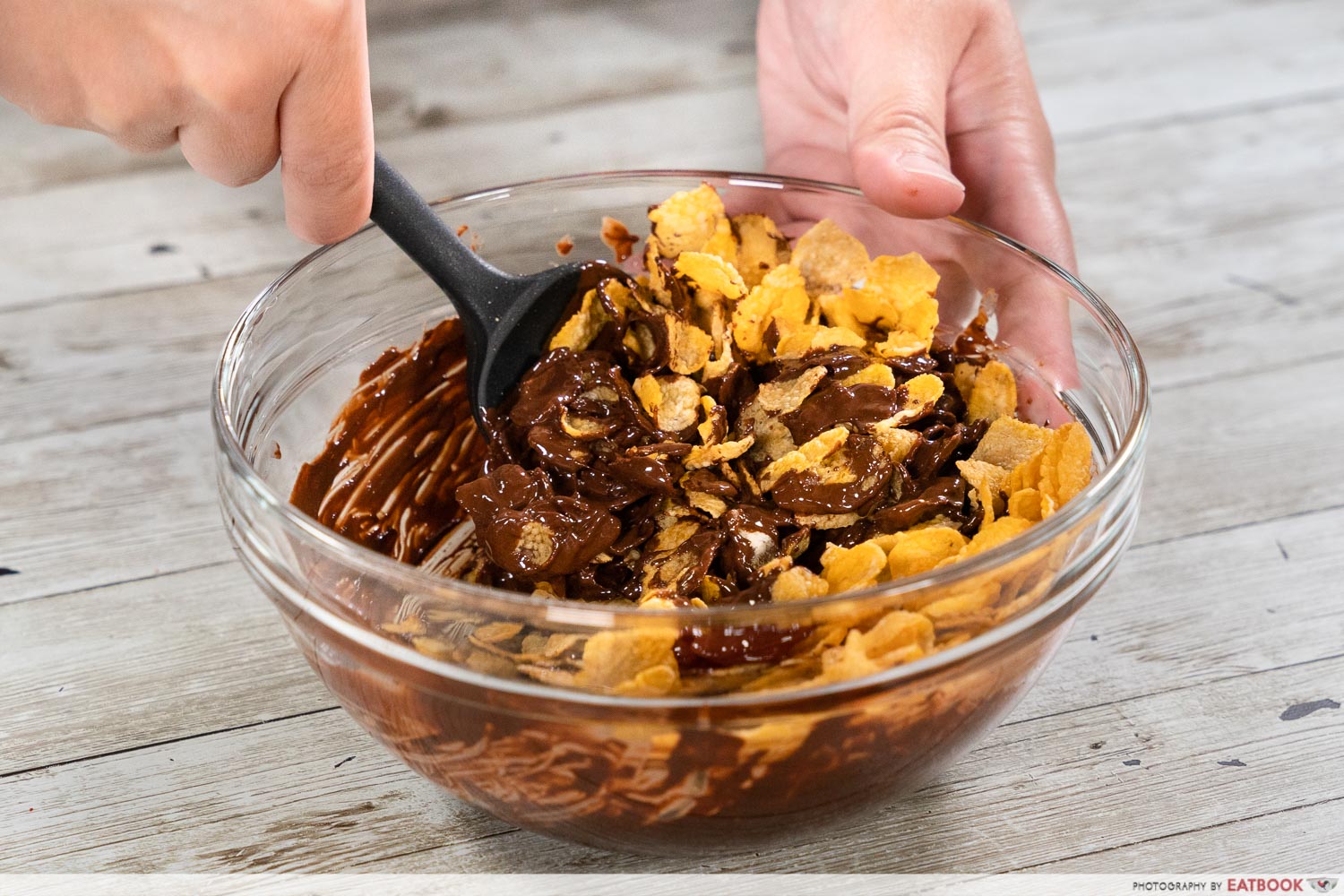 cny snack recipes - toss cornflake