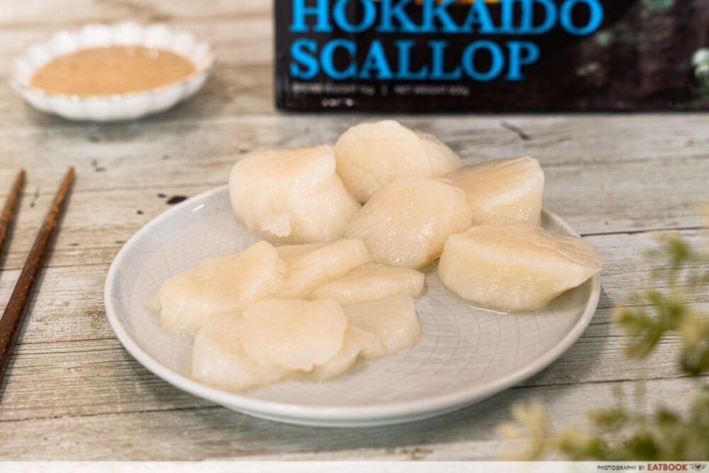 cold storage hotpot - scallops sliced