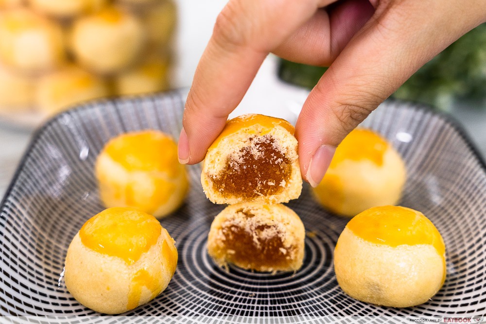 ding bakery pineapple tarts