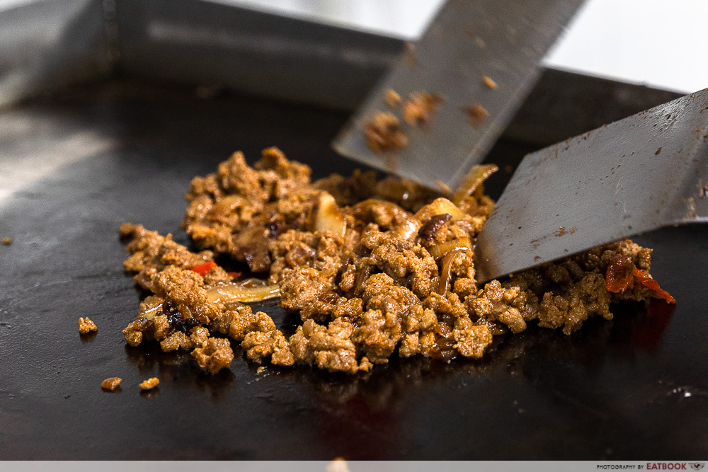 breakfast grill - cali frying beef