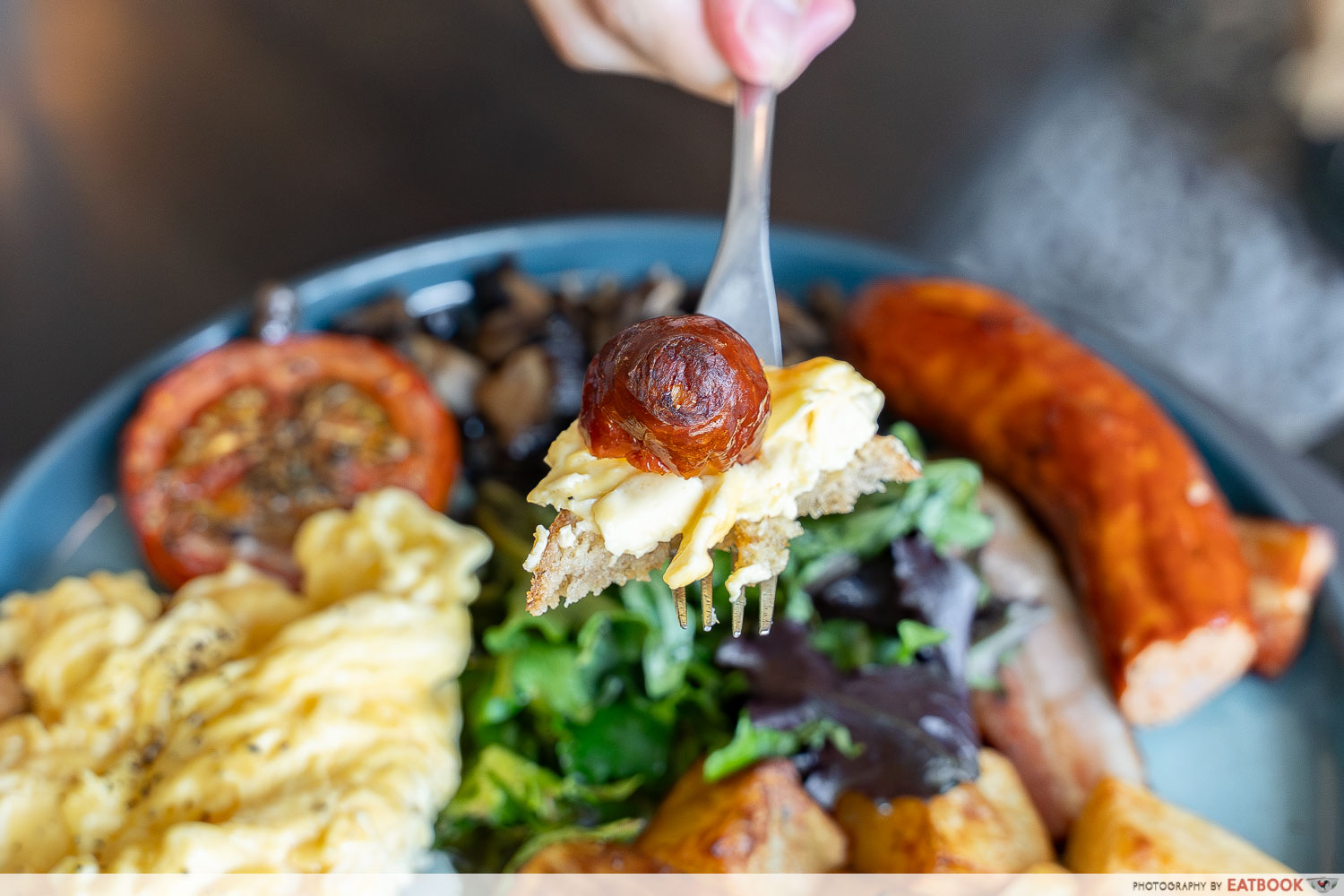 coexist-coffee-co-paya-lebar-coexist-breakfast-fork-interaction