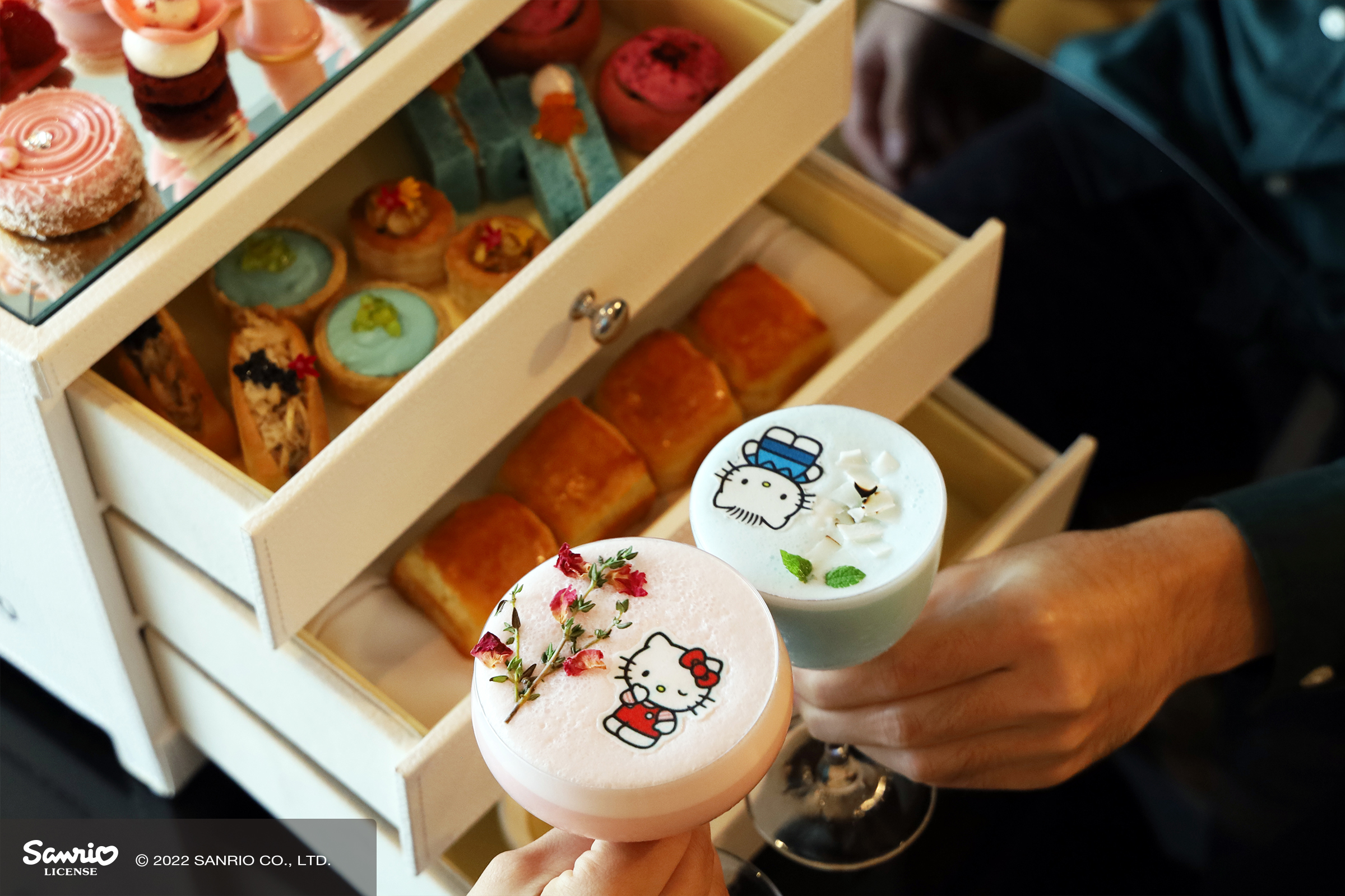 hello kitty fairmont hotel afternoon tea