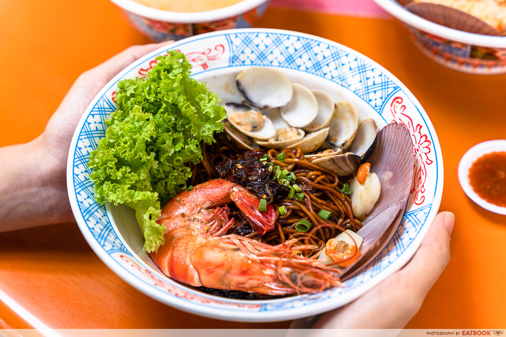 seafood chilli pan mee