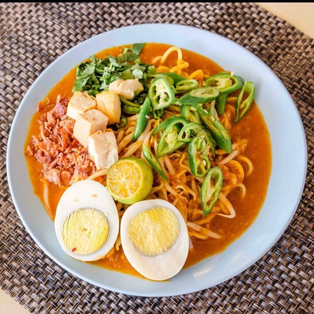 14 Mee Rebus In Singapore, Including A 65 Year-Old Recipe Passed