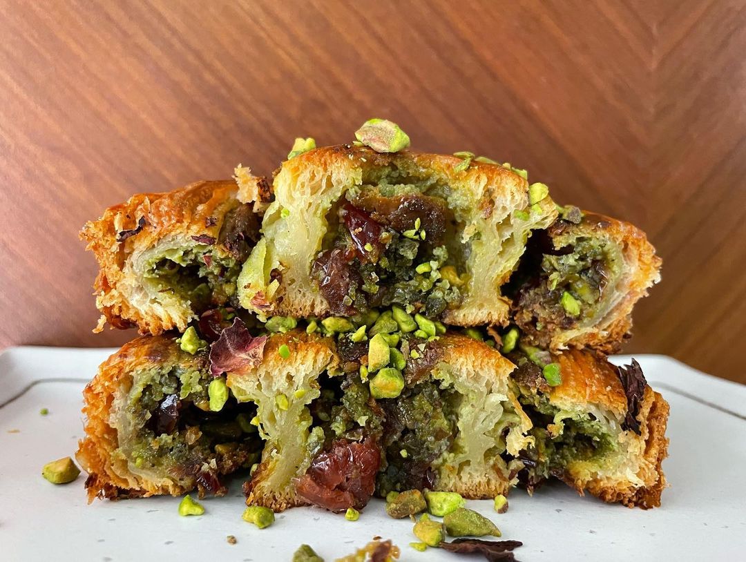 le matin pistachio escargot