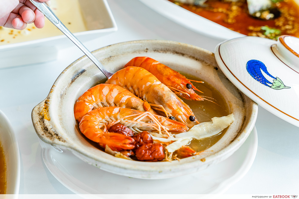 seafood paradise - Poached Tiger Prawn with Chinese Herb in Superior Stock
