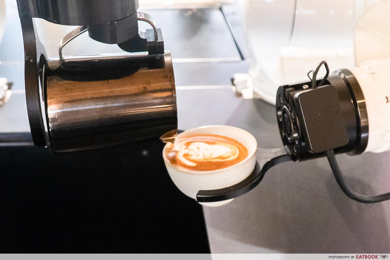 Robot Latte Art