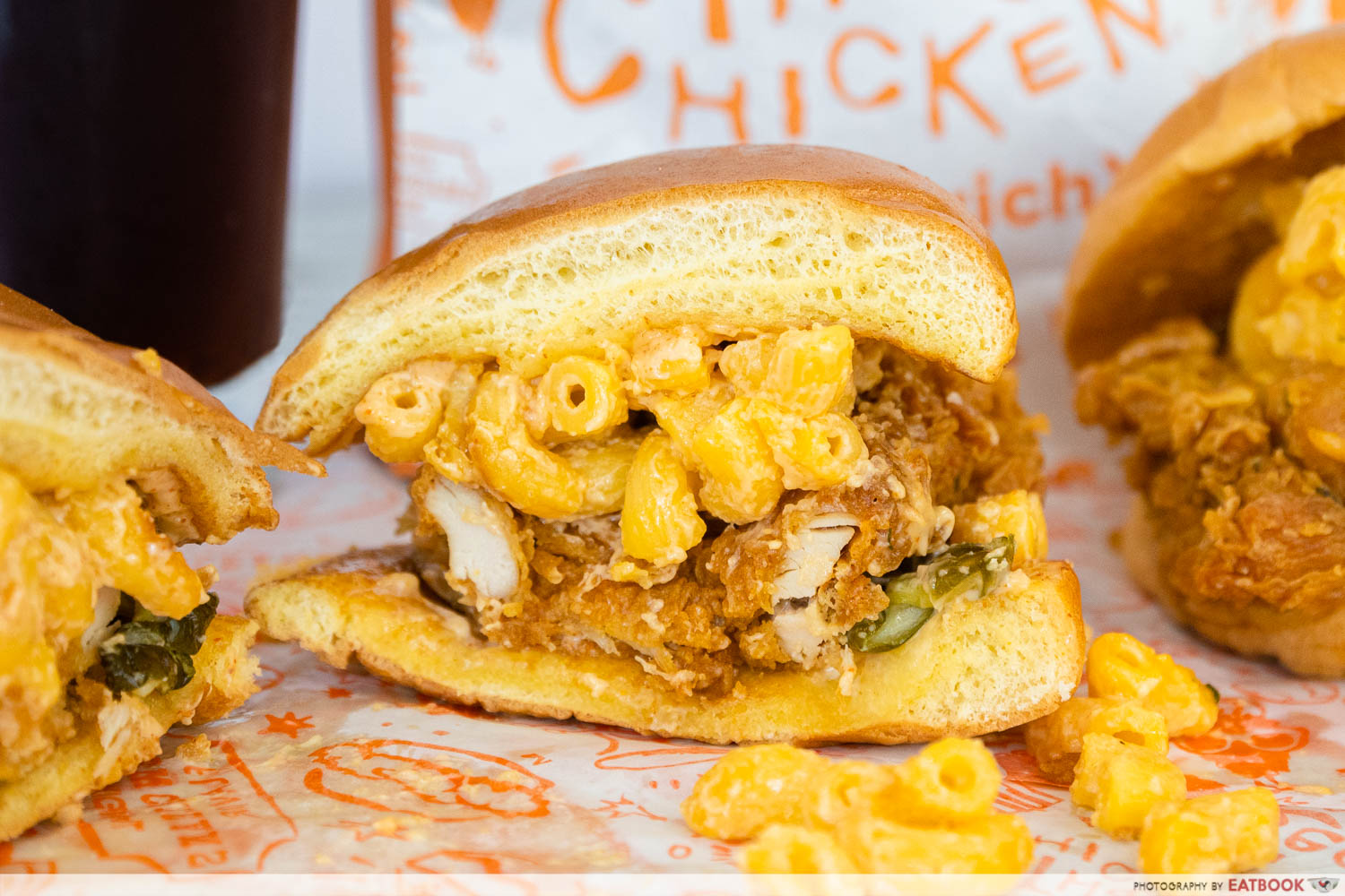 mac 'n cheese chicken sandwich cross section