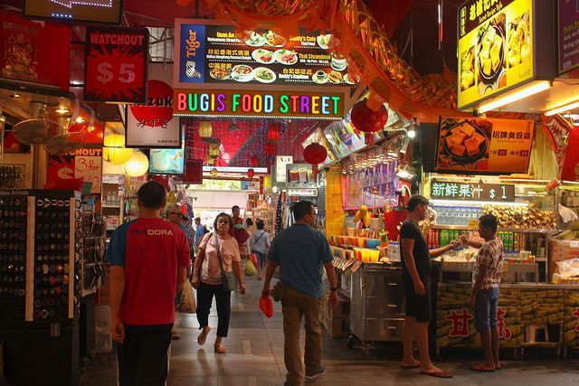 affordable food places - bugis street