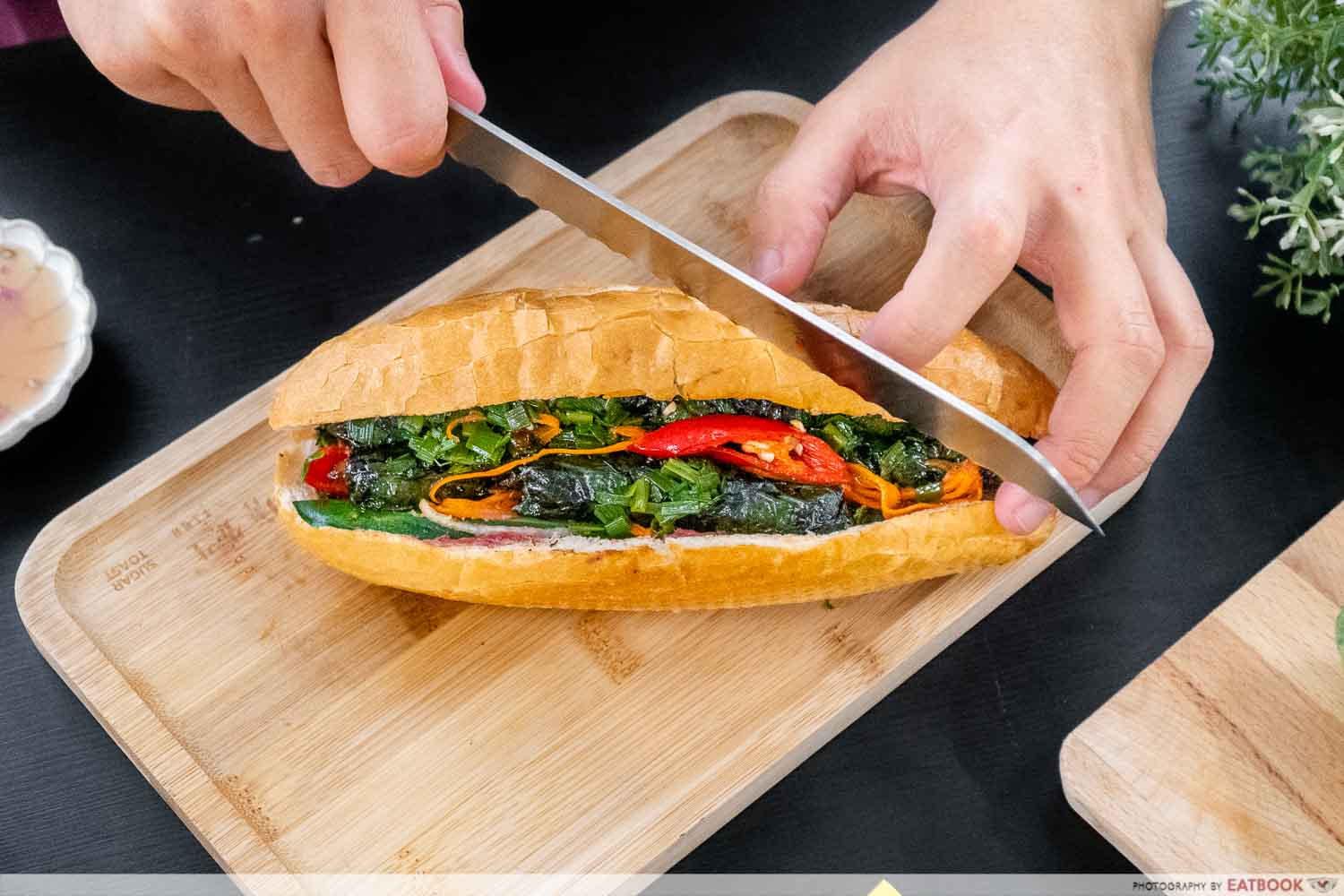 banh mi bo la lop