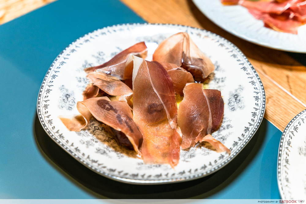 forma - smoked speck ham