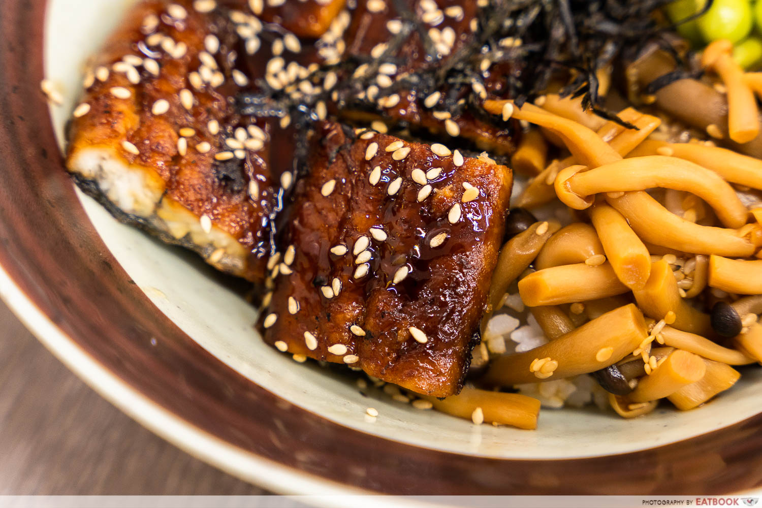 jin ho unagi close up 