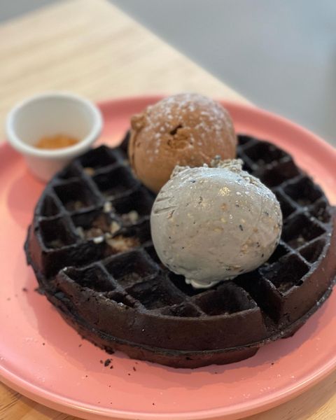 2nd serving - new ice cream cafe