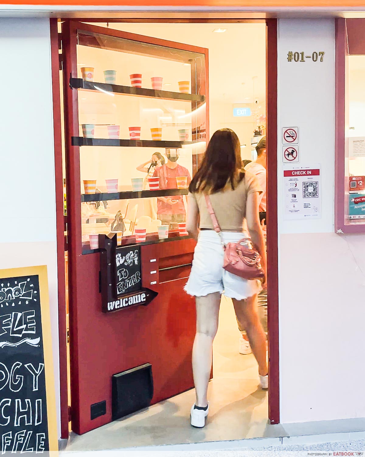 2nd serving - vending machine door