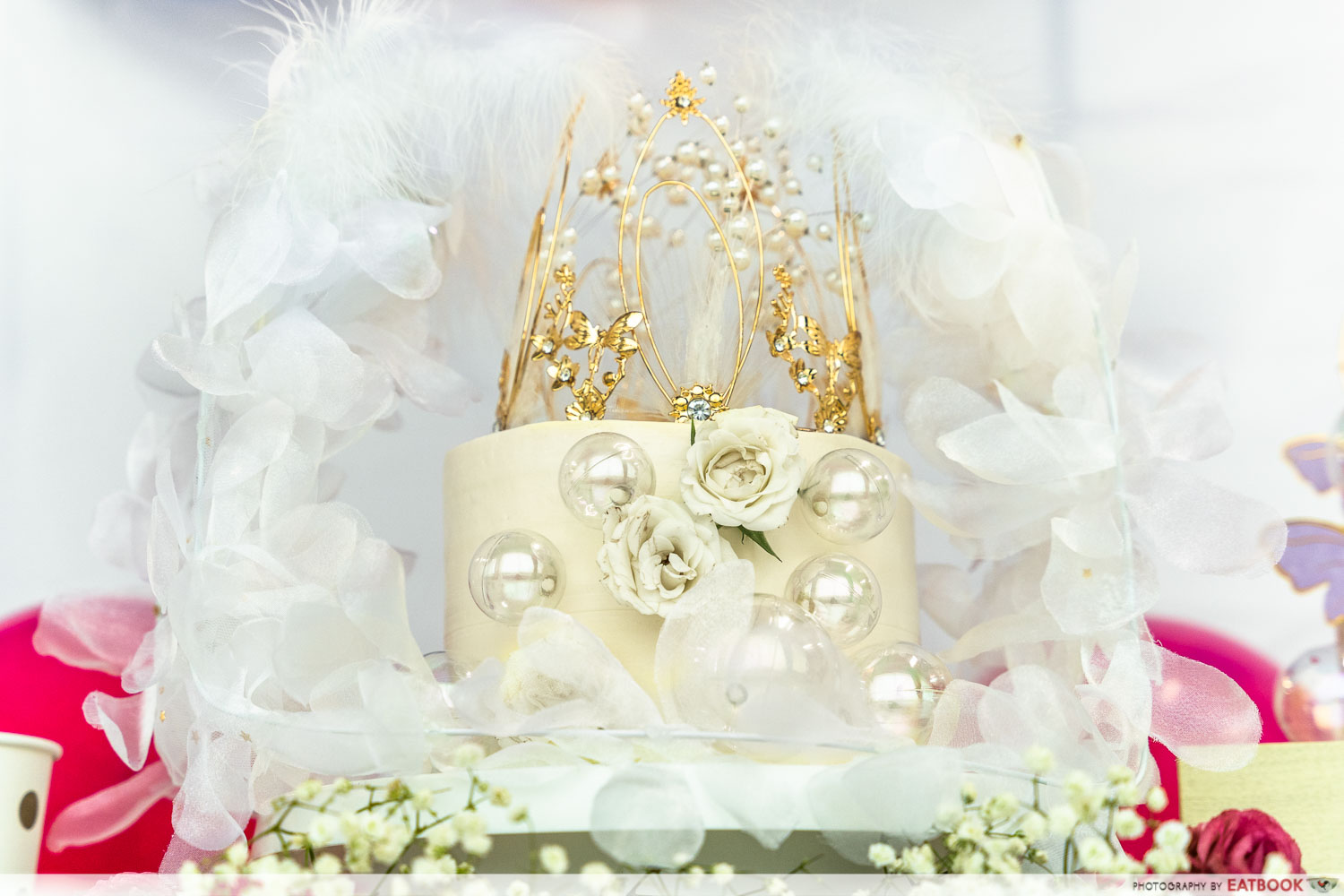 customised cakes - with tiara