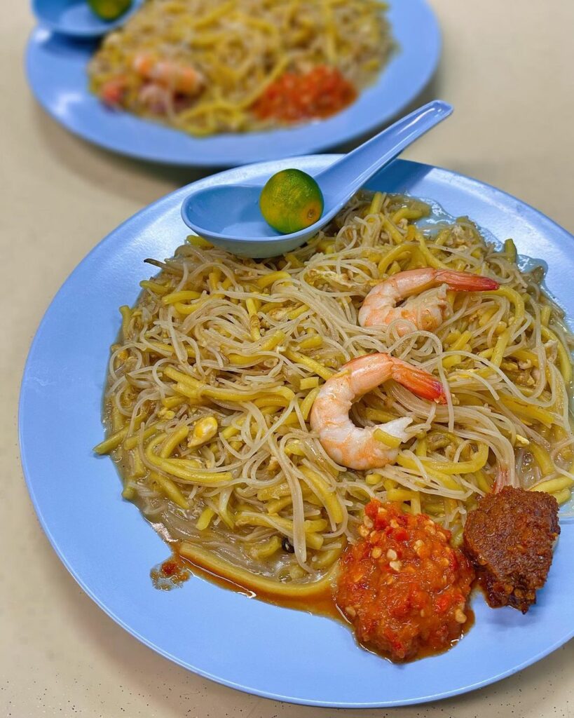 Simon Road Hokkien Mee Has WetStyle Hokkien Mee With Generous Lard For