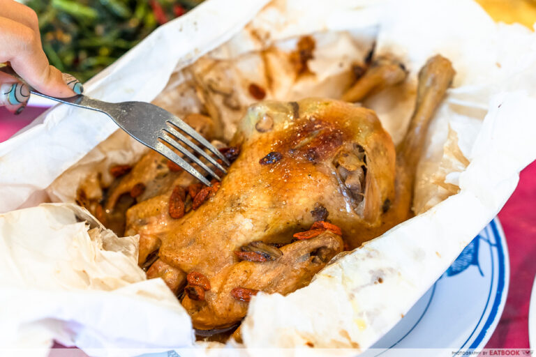 Restoran Tek Sing In JB Has Paper Baked Herbal Chicken And Over 70 Zi