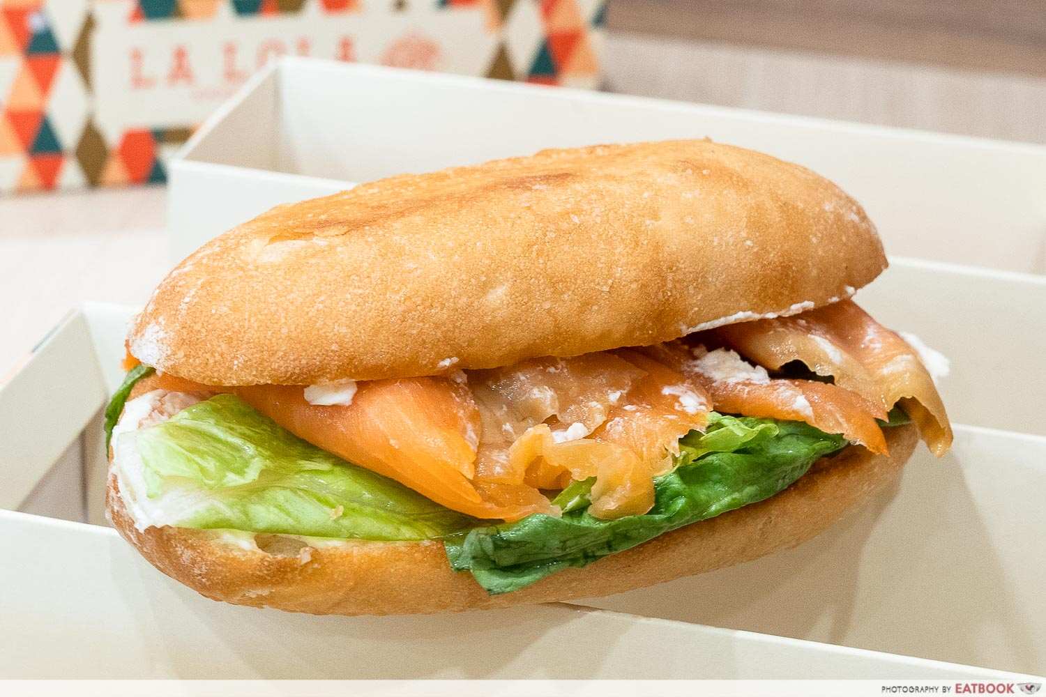 la-lola-churreria-salmon-sandwich