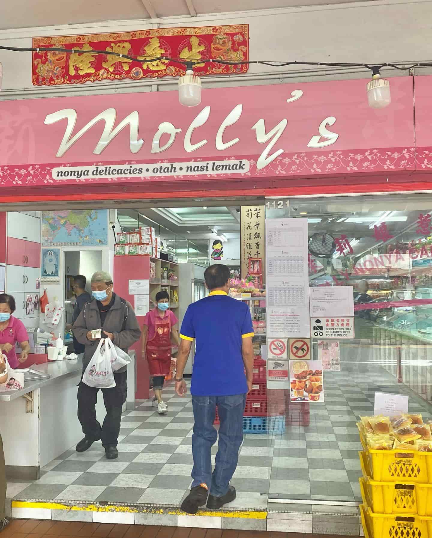 Molly's Kueh, Store Front
