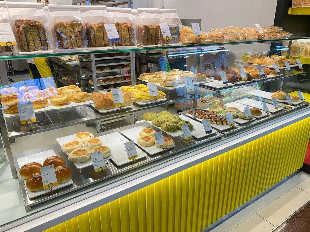 bakery m wisma lineup