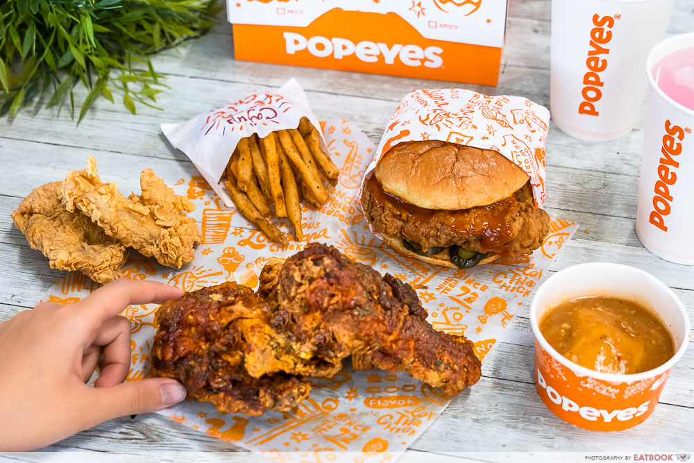 grabfood fried chicken day - popeyes kinda hot combo