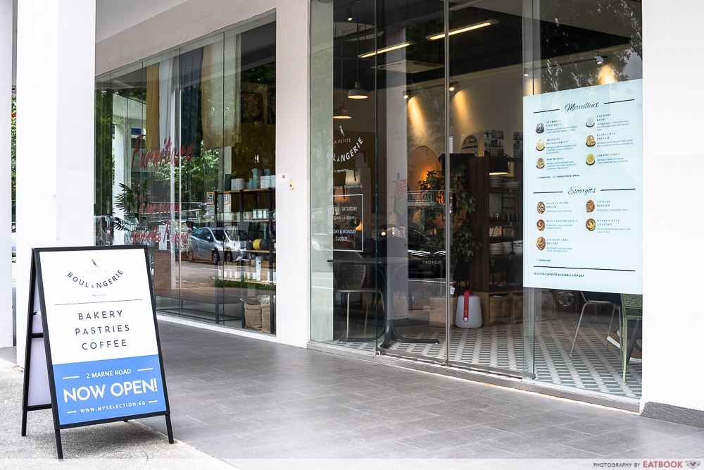 la petite boulangerie storefront