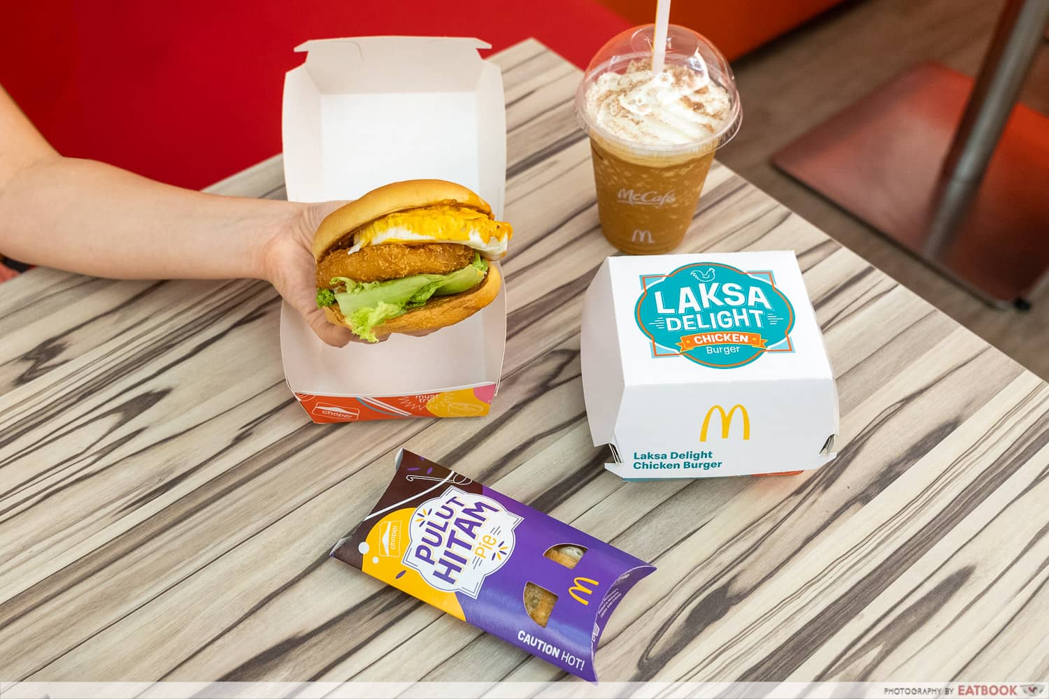 macdonalds-laksa-delight-burger